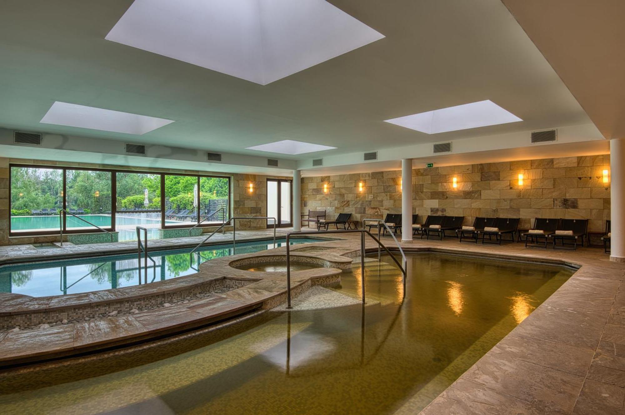 Tisza Balneum Hotel Tiszafured Ngoại thất bức ảnh