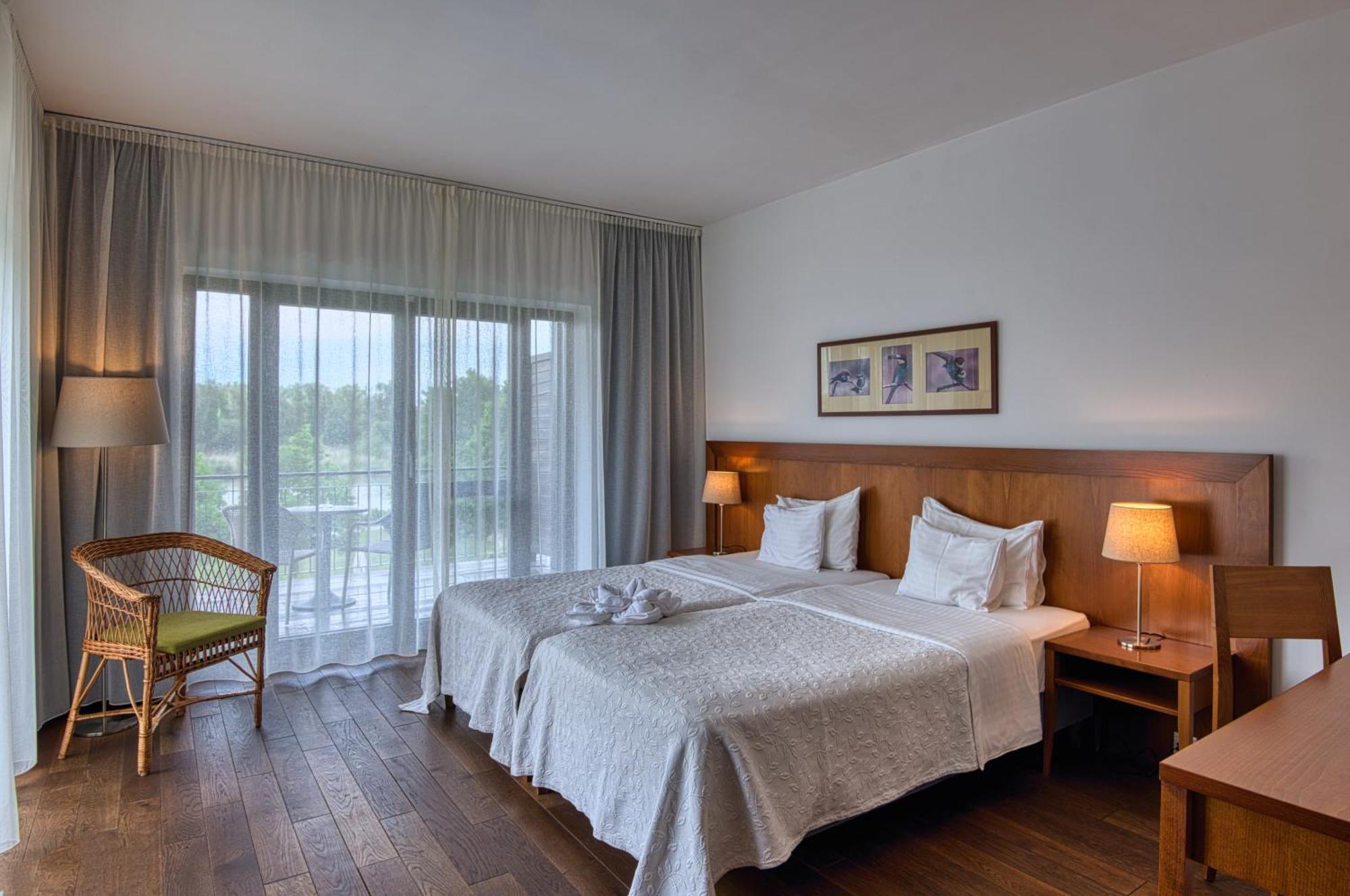 Tisza Balneum Hotel Tiszafured Ngoại thất bức ảnh